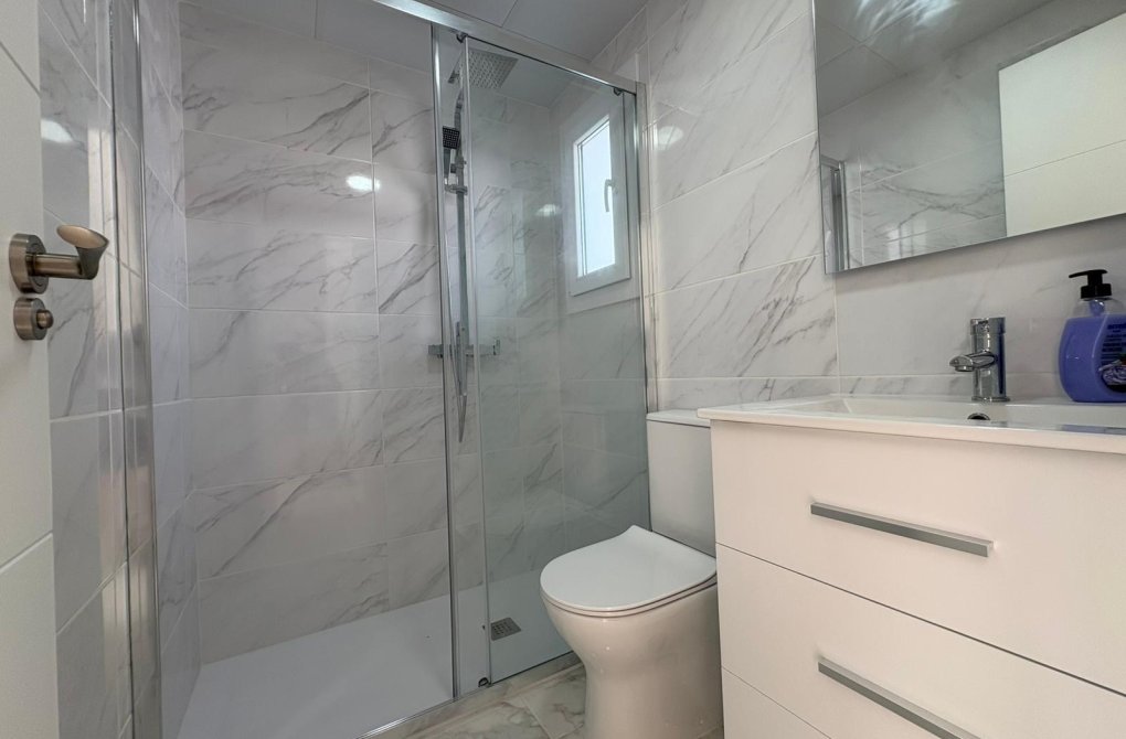 Resale - Terraced house - Torrevieja - Los Balcones - Los Altos del Edén