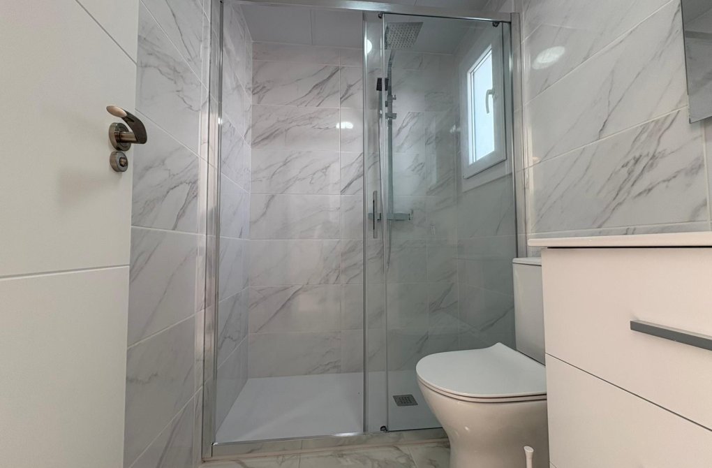 Resale - Terraced house - Torrevieja - Los Balcones - Los Altos del Edén