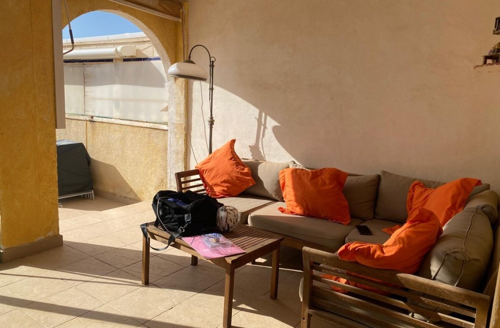 Resale - Terraced house - Orihuela Costa - Punta Prima