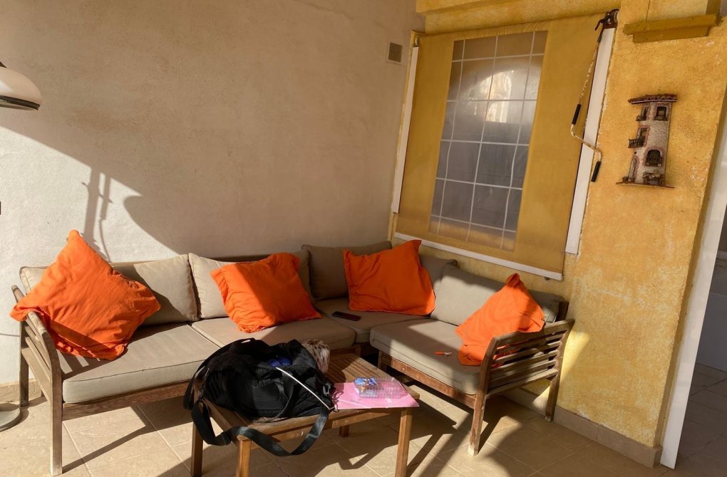 Resale - Terraced house - Orihuela Costa - Punta Prima