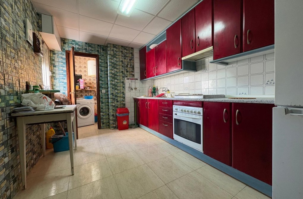 Resale - Apartment - Torrevieja - Acequion