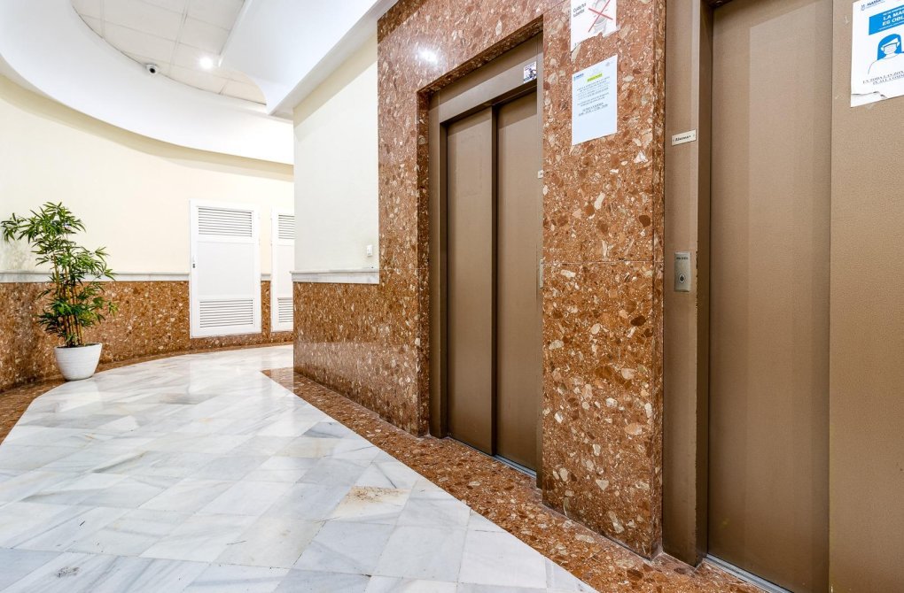 Resale - Apartment - Torrevieja - Nueva Torrevieja