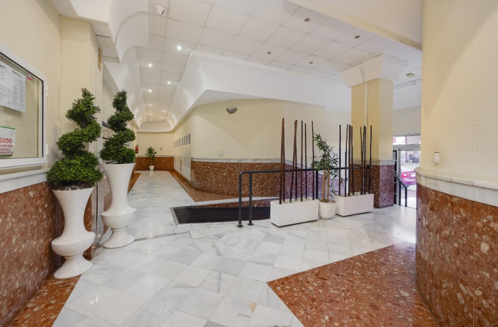 Resale - Apartment - Torrevieja - Nueva Torrevieja