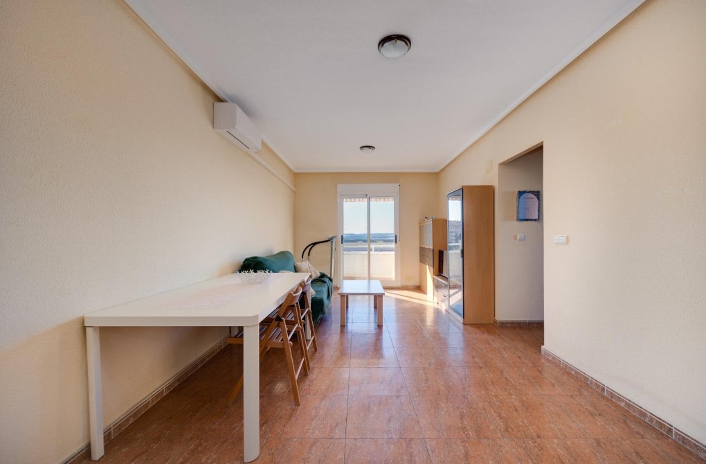 Resale - Apartment - Torrevieja - Nueva Torrevieja