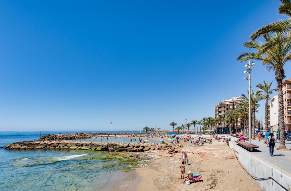 Resale - Apartment - Torrevieja - Nueva Torrevieja