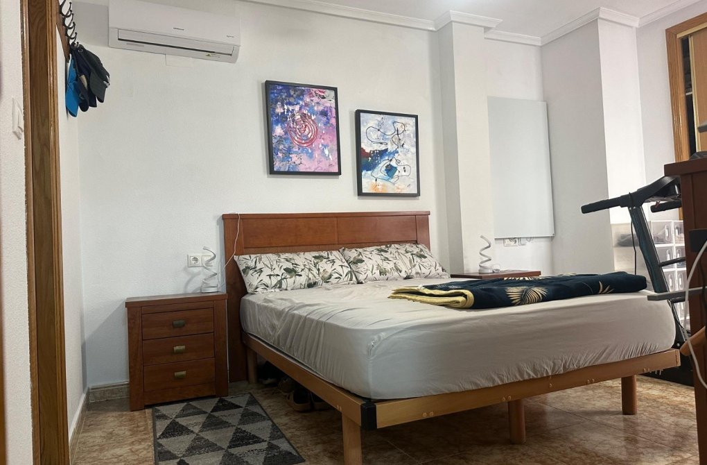 Resale - Penthouse - Torrevieja - Centro