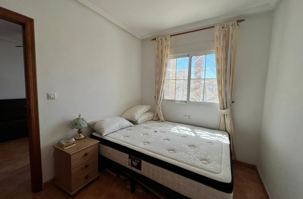 Resale - Bungalow - Torrevieja - Torreta florida