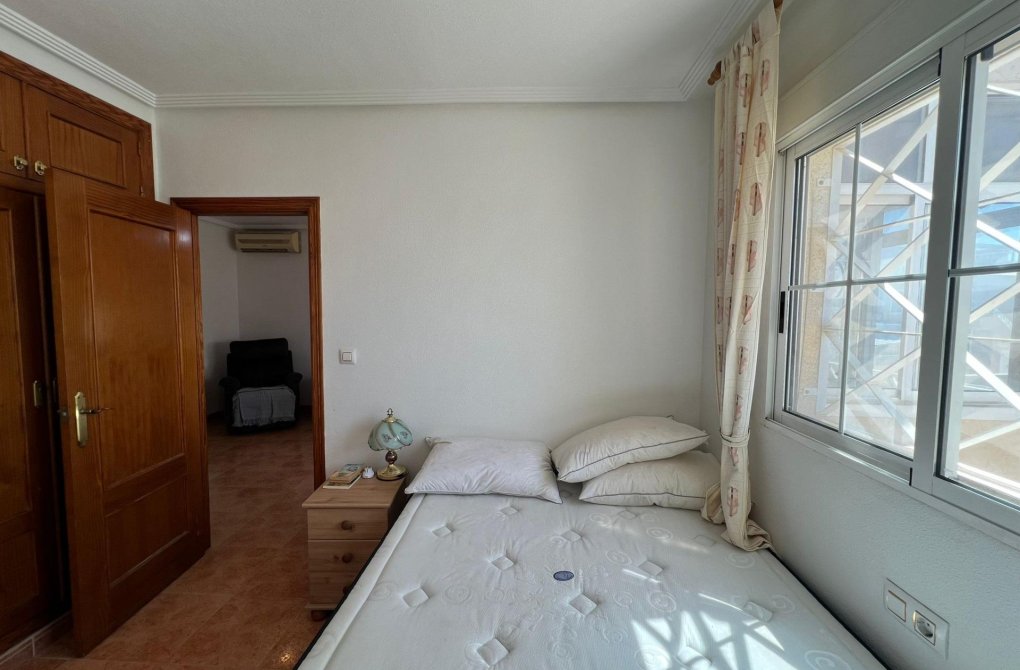 Resale - Bungalow - Torrevieja - Torreta florida