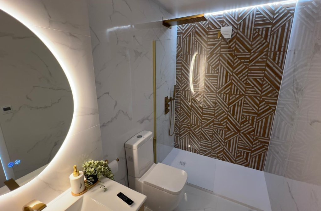 Resale - Apartment - Orihuela Costa - La Regia