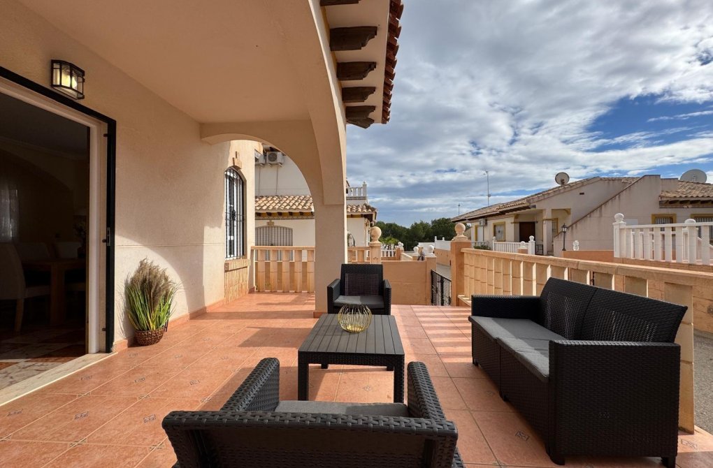 Resale - Terraced house - Orihuela Costa - Lomas de Cabo Roig-Los Dolses