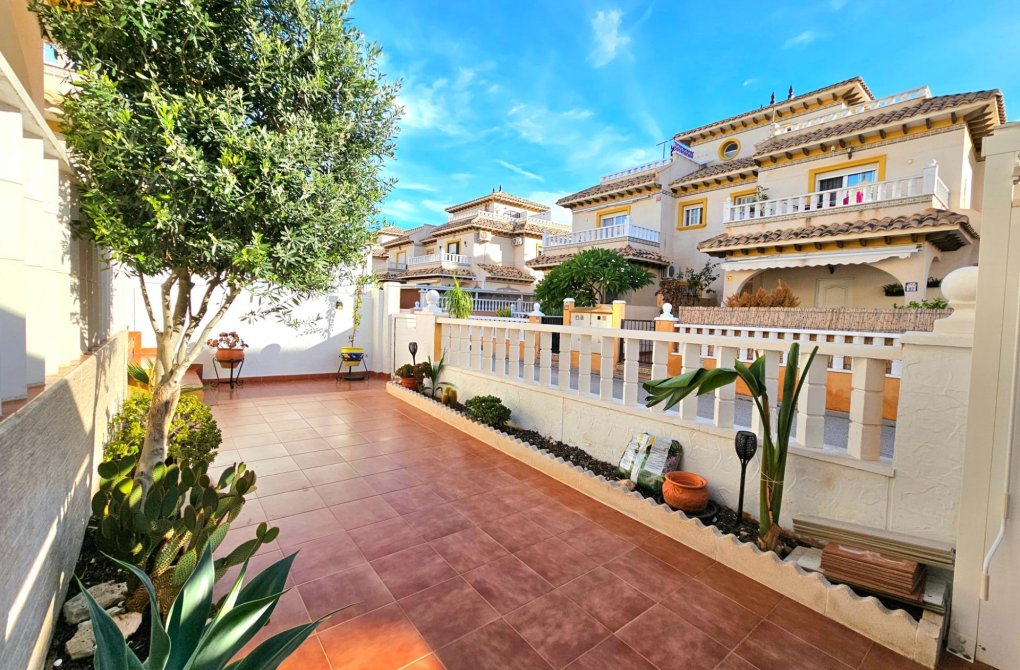 Resale - Terraced house - Orihuela Costa - Lomas de Cabo Roig
