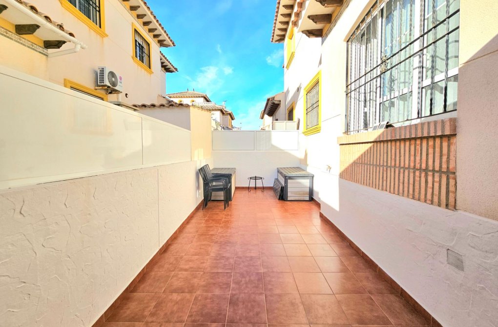 Resale - Terraced house - Orihuela Costa - Lomas de Cabo Roig