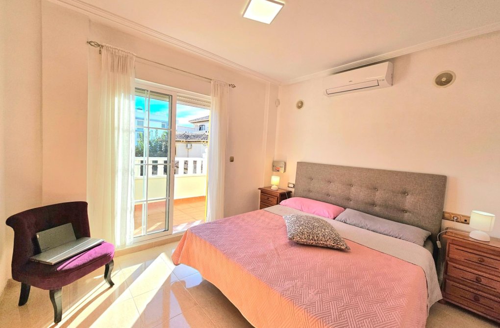 Resale - Terraced house - Orihuela Costa - Lomas de Cabo Roig