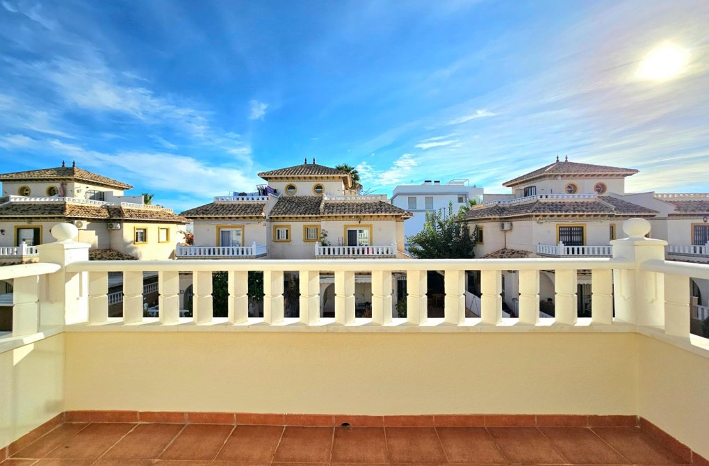 Resale - Terraced house - Orihuela Costa - Lomas de Cabo Roig