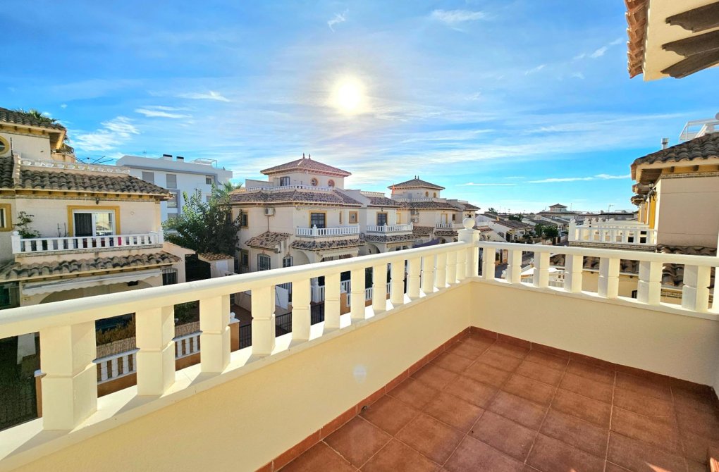 Resale - Terraced house - Orihuela Costa - Lomas de Cabo Roig