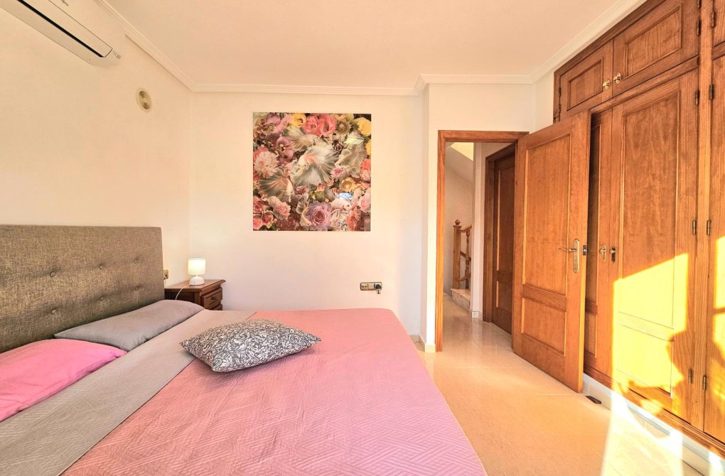 Resale - Terraced house - Orihuela Costa - Lomas de Cabo Roig