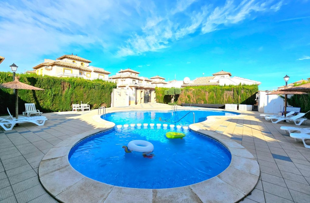 Resale - Terraced house - Orihuela Costa - Lomas de Cabo Roig