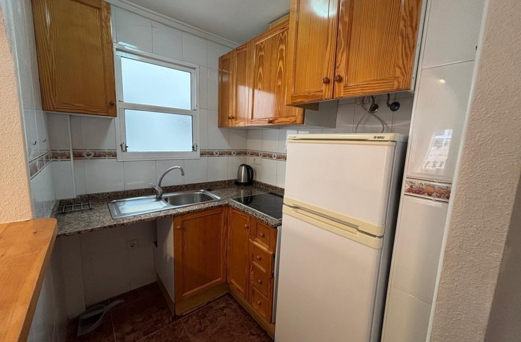 Resale - Apartment - Torrevieja - Habaneras