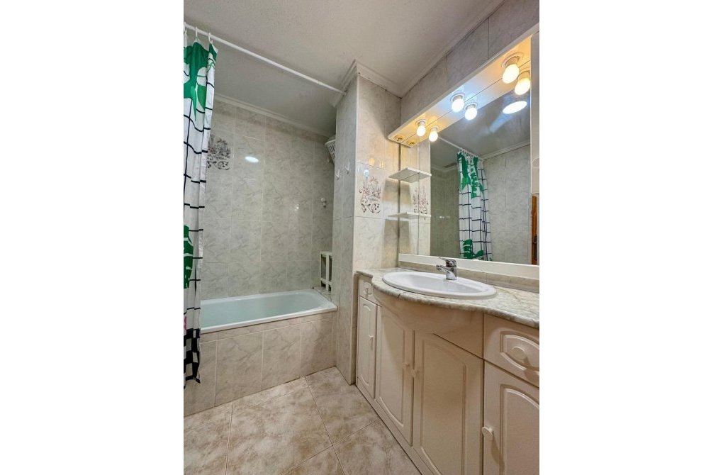 Resale - Penthouse - Torrevieja - Playa de los locos