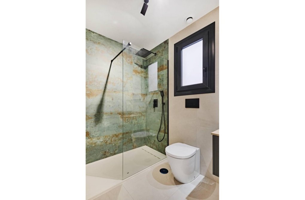 Resale - Apartment - Torrevieja - La Veleta