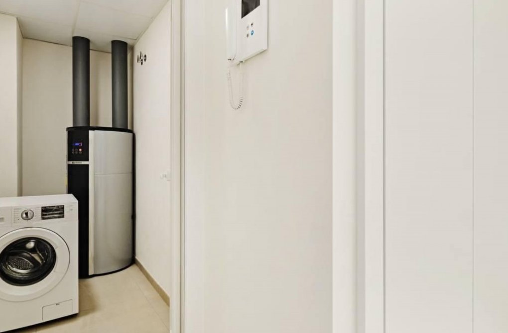 Resale - Apartment - Torrevieja - La Veleta