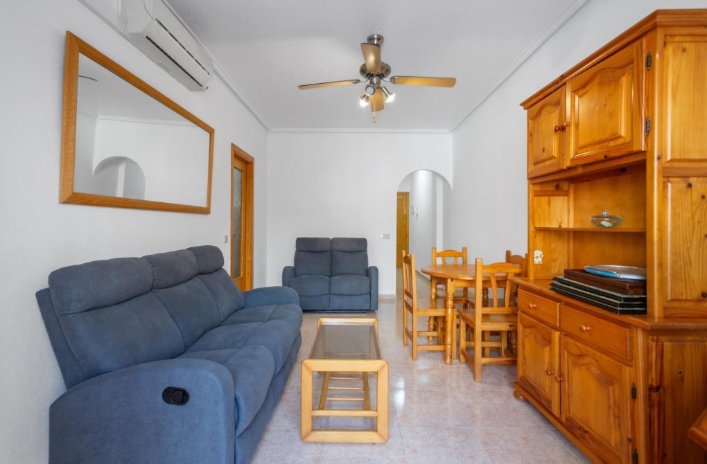 Resale - Apartment - Torrevieja - Centro