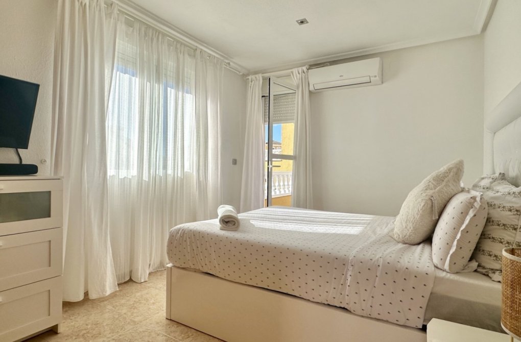 Resale - Townhouse - Orihuela Costa - La Florida