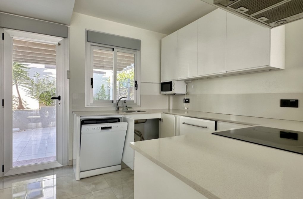 Reventa - Villa independiente - Orihuela Costa - Lomas de Cabo Roig