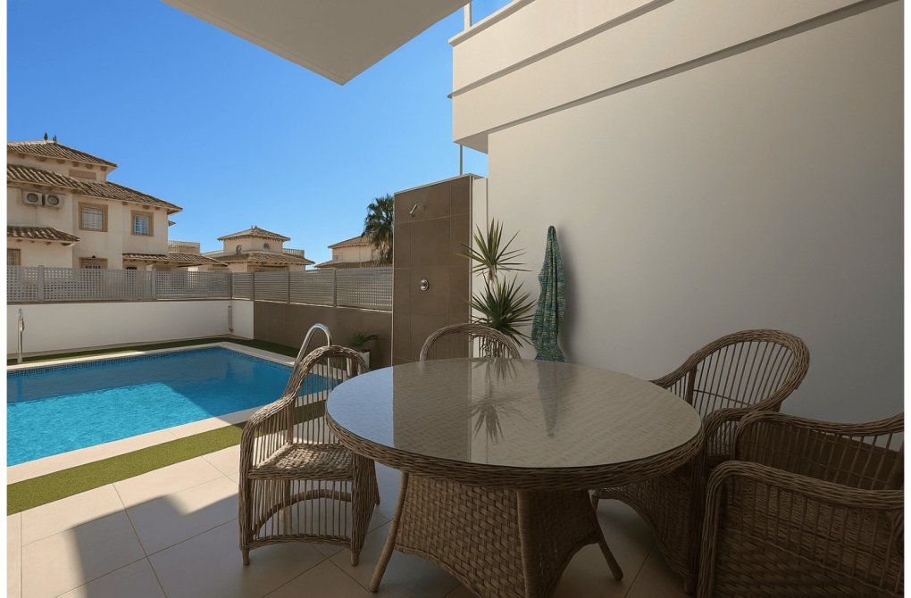 Reventa - Villa independiente - Orihuela Costa - Lomas de Cabo Roig