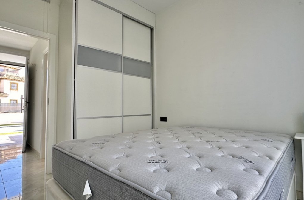 Reventa - Villa independiente - Orihuela Costa - Lomas de Cabo Roig