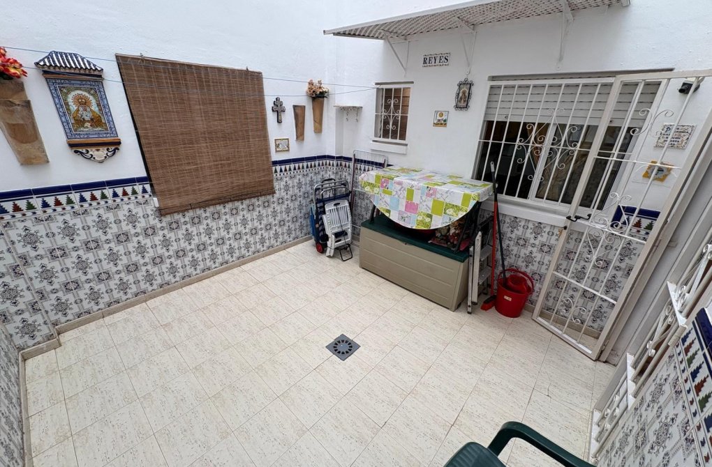 Resale - Mezzanine - Torrevieja - Centro