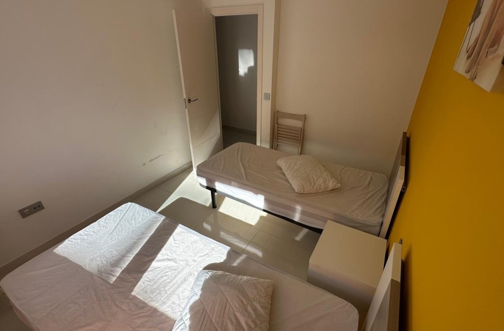 Resale - Apartment - Torrevieja - Habaneras