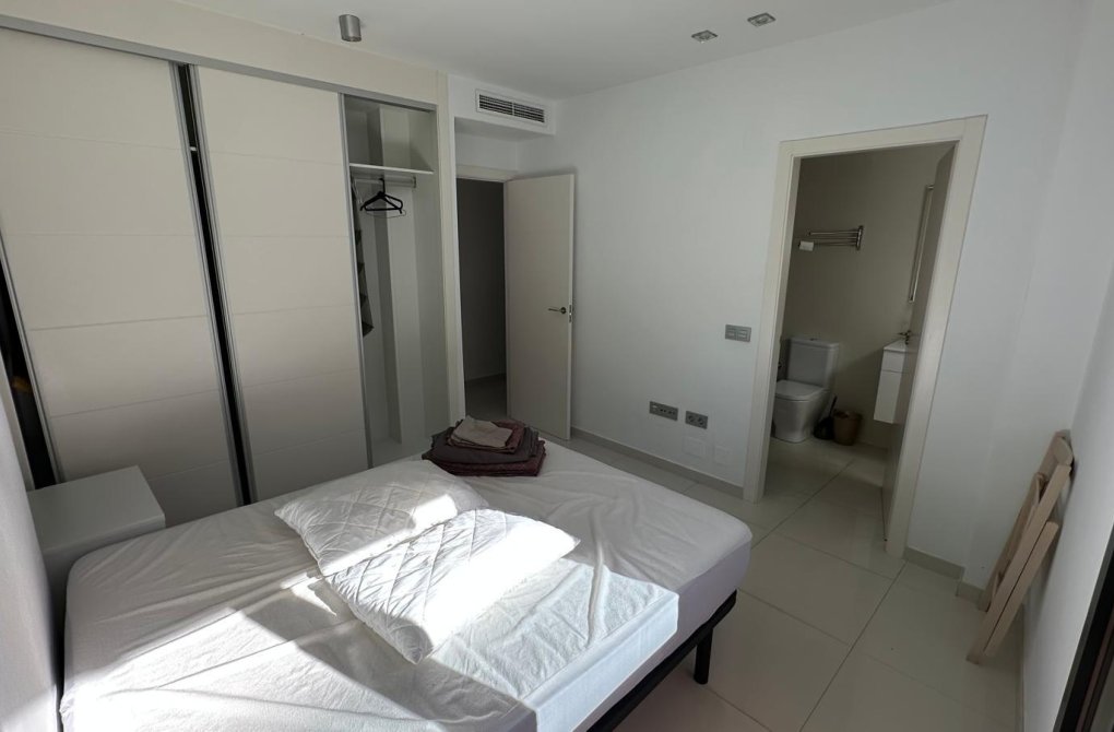 Resale - Apartment - Torrevieja - Habaneras