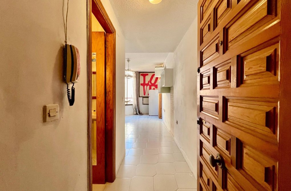 Resale - Studio - Torrevieja - Centro