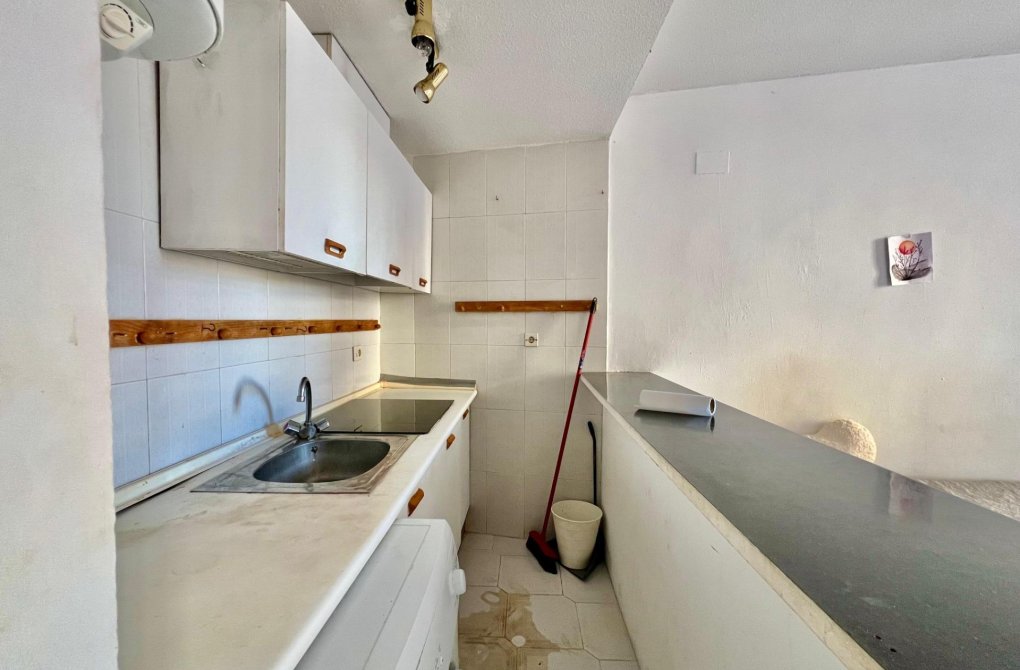 Resale - Studio - Torrevieja - Centro