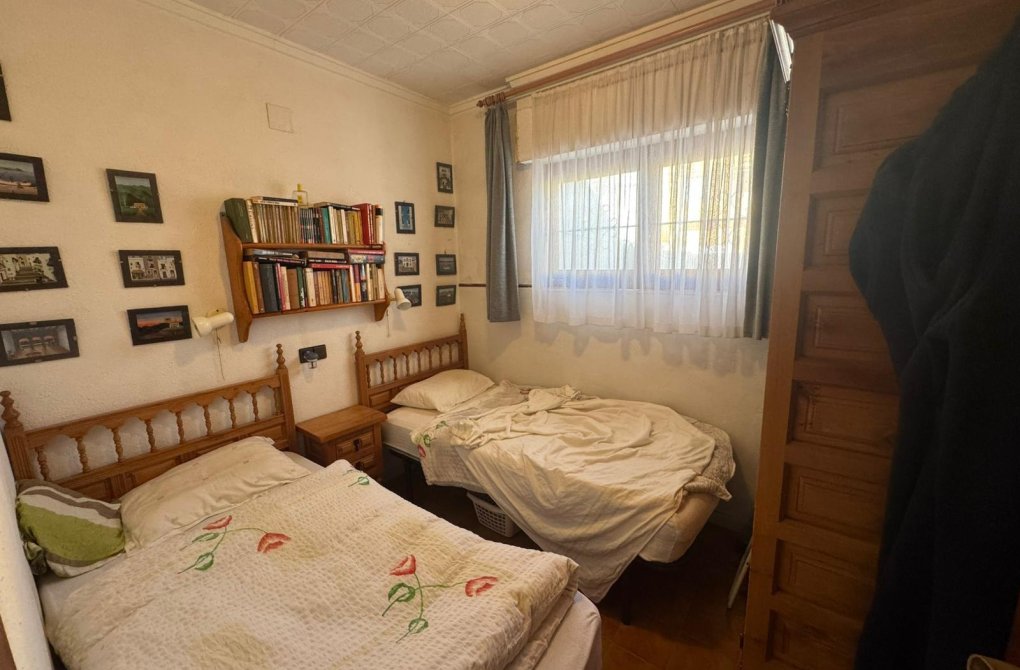 Resale - Bungalow - Torrevieja - Torretas