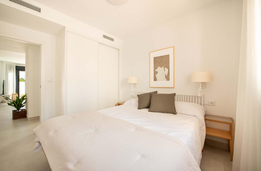 New build - Town house - Cox - San Fernando