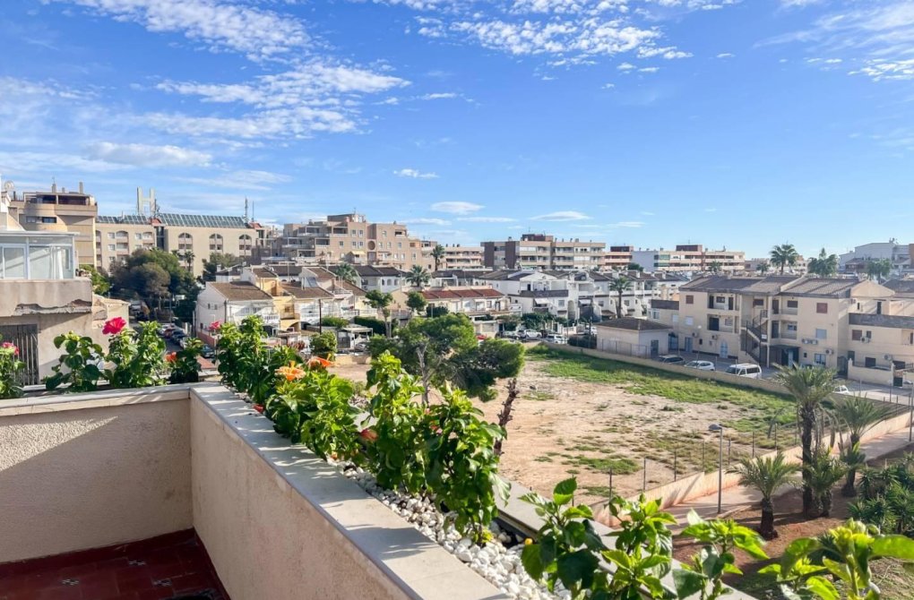 Resale - Apartamento - Torrevieja - Punta prima