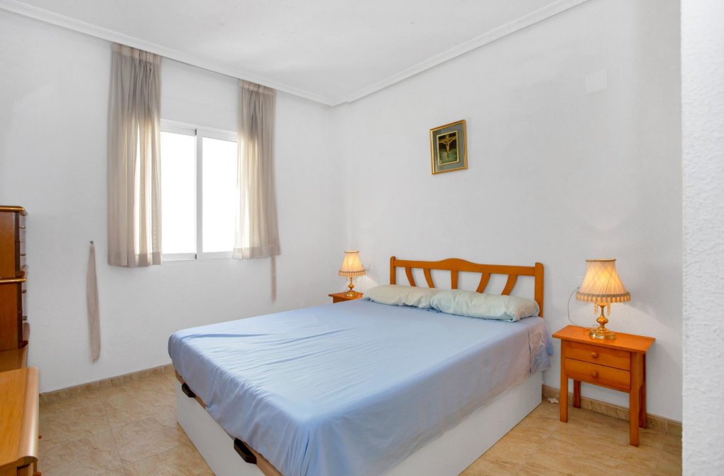 Resale - Apartment - Torrevieja - Playa de los Locos