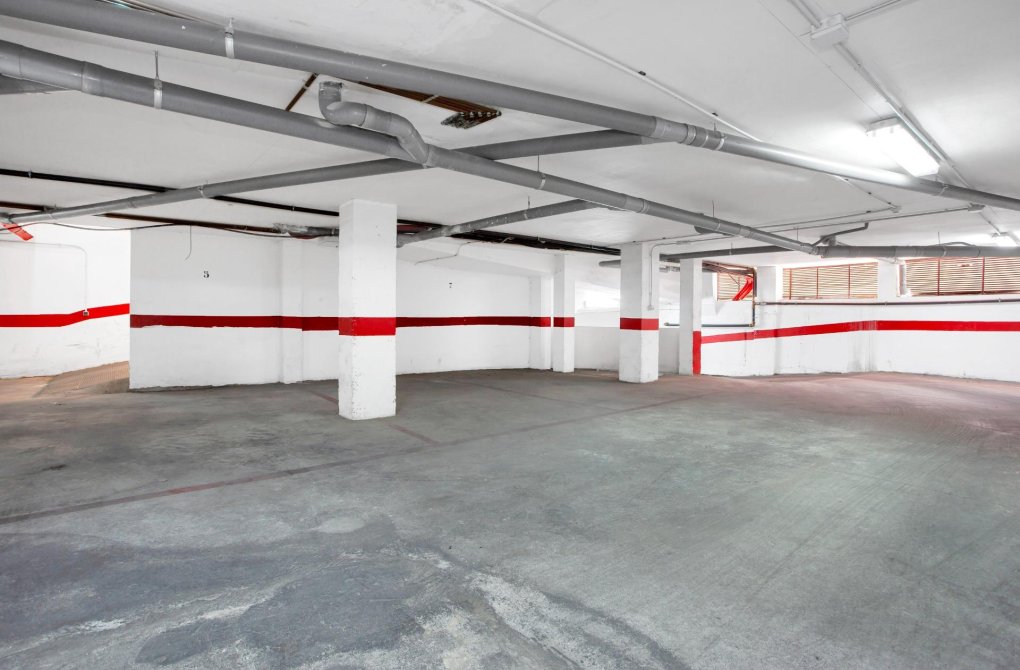 Resale - Apartment - Torrevieja - Playa de los Locos