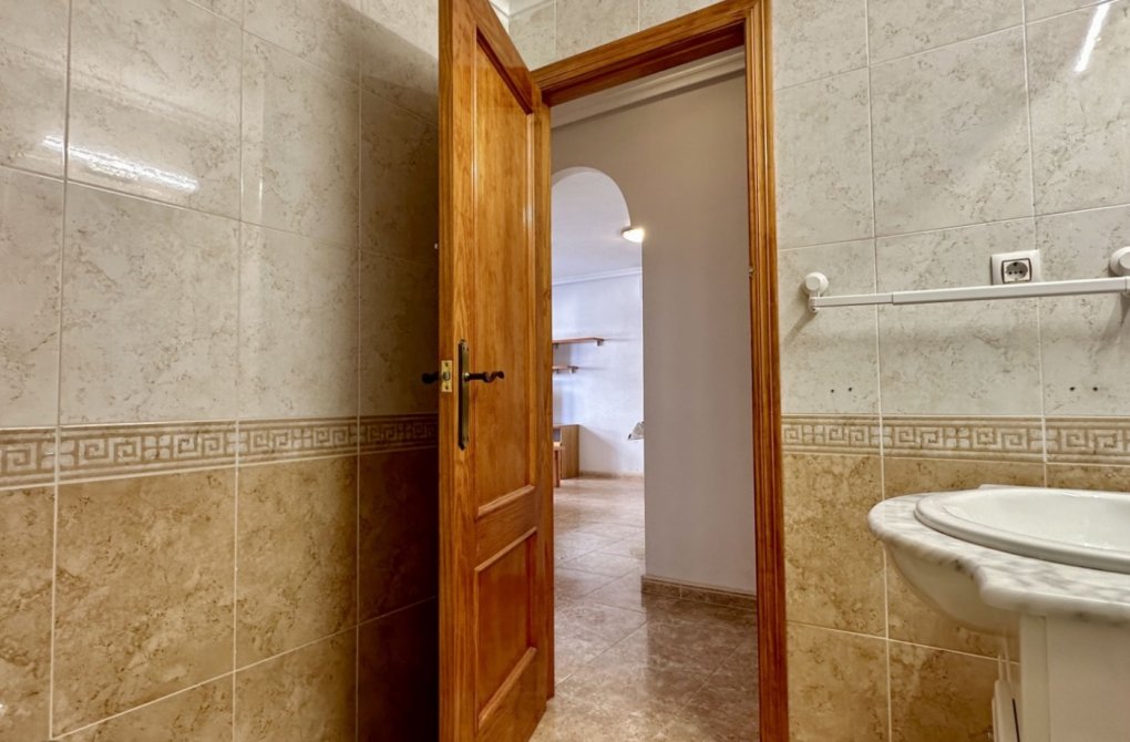 Resale - Apartment - Orihuela Costa - Cabo Roig