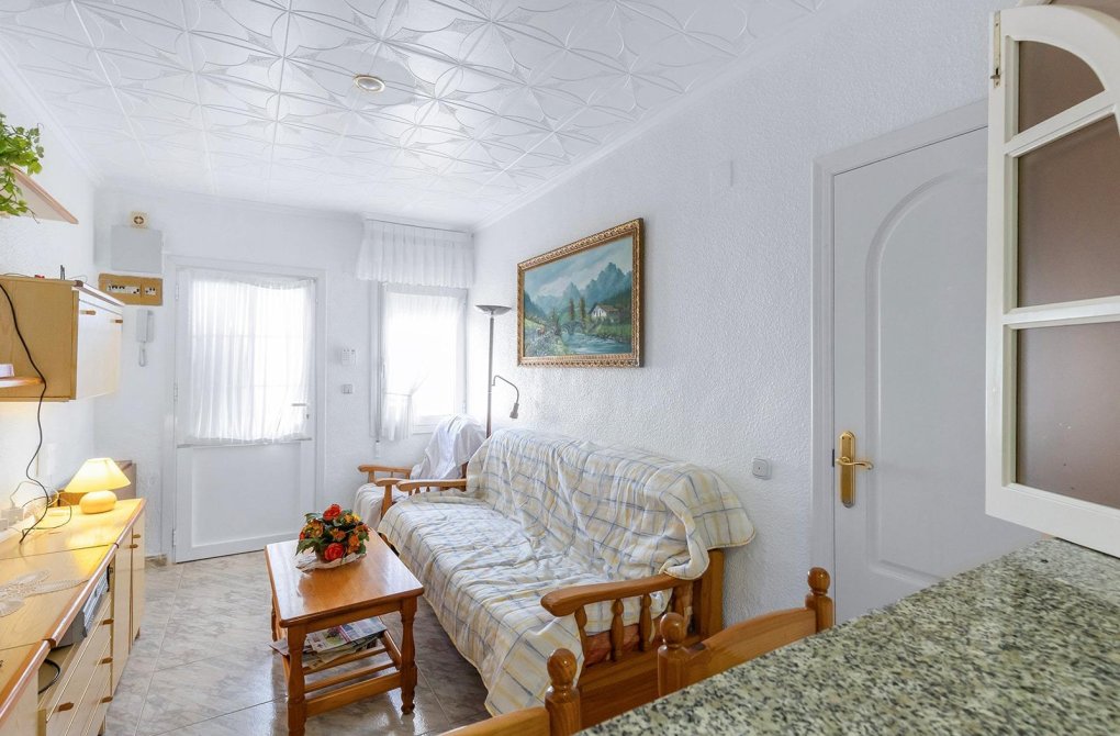 Resale - Bungalow - Torrevieja - La Siesta - El Salado - Torreta