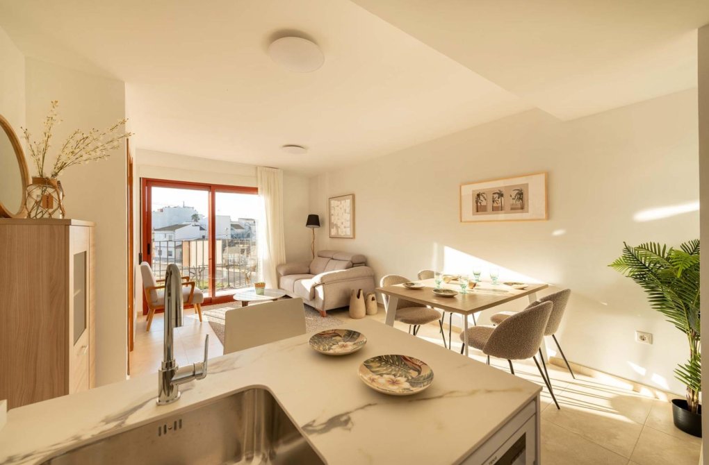 Resale - Apartment - Avileses - Jerónimo Y Avileses