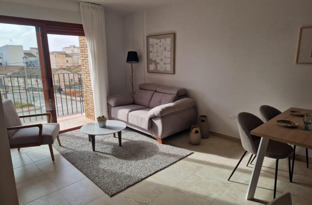 Resale - Apartment - Avileses - Jerónimo Y Avileses