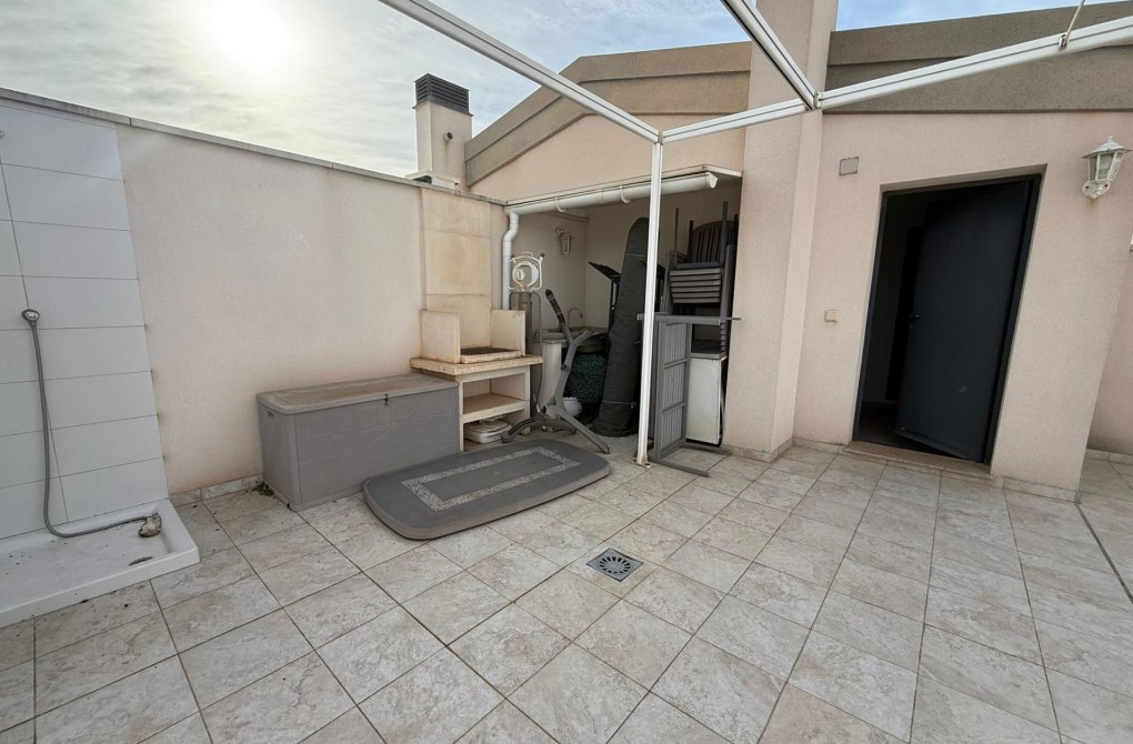 Resale - Bungalow - Torrevieja - Aguas Nuevas