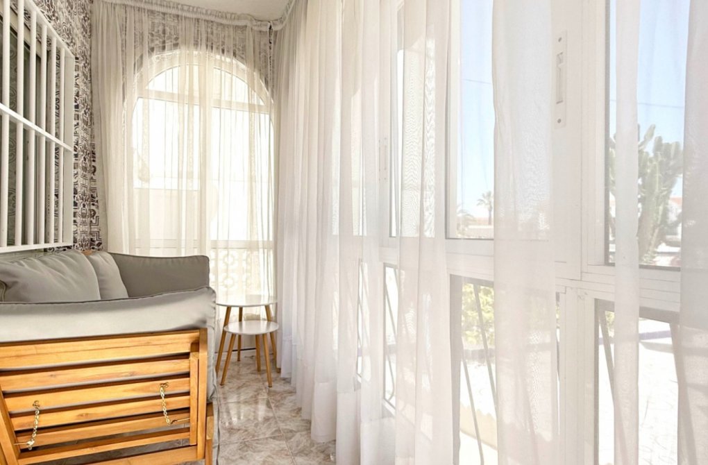 Resale - Apartment - Torrevieja - Torrelamata - La Mata