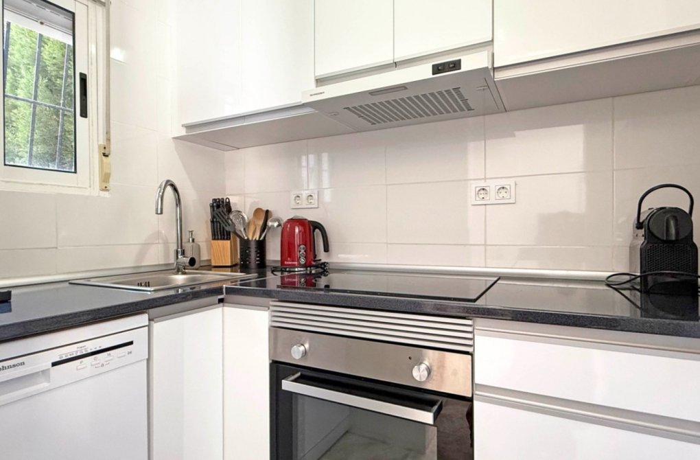 Resale - Apartment - Torrevieja - Torrelamata - La Mata