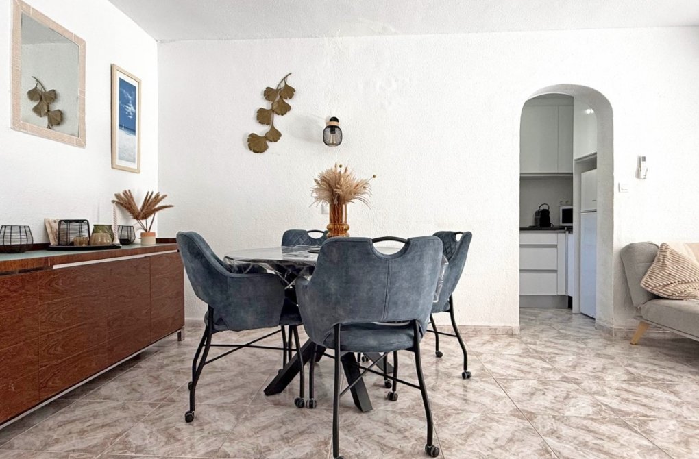 Resale - Apartment - Torrevieja - Torrelamata - La Mata