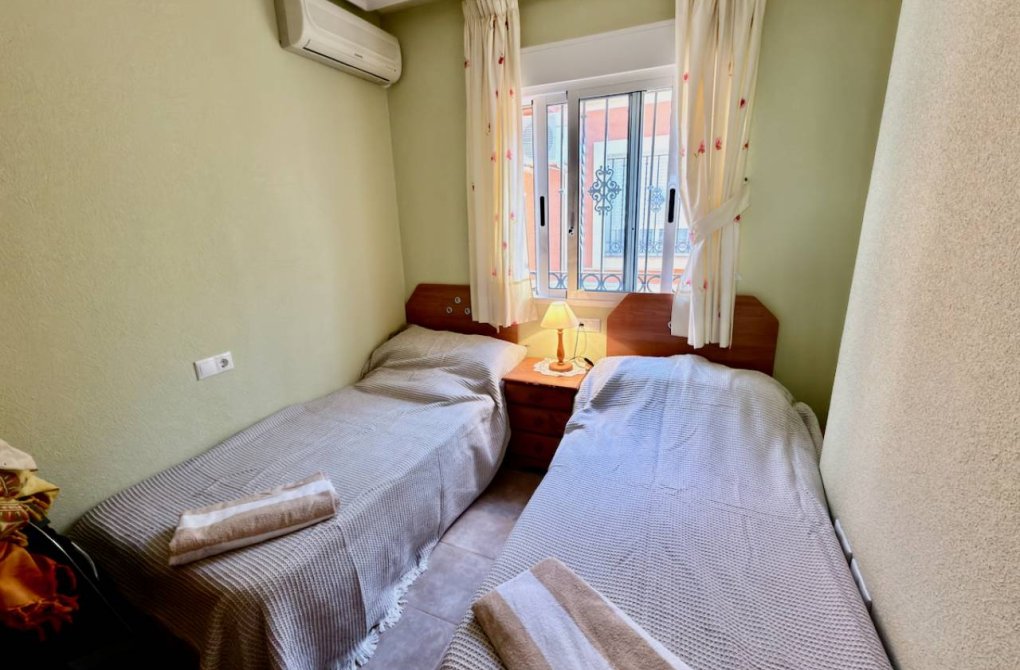 Reventa - Chalet - Guardamar del Segura - El Raso