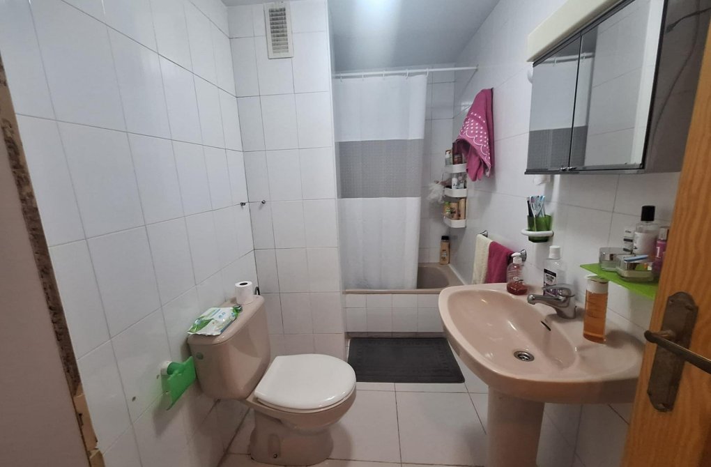 Resale - Studio - Torrevieja - Playa de los locos